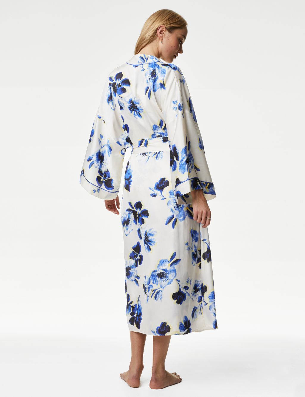Satin Floral Wide Sleeve Wrap image 4