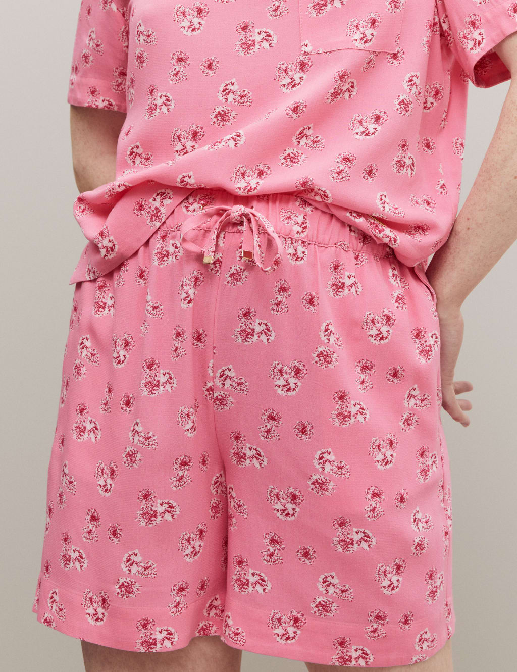 Floral Print Pyjama Shorts image 3