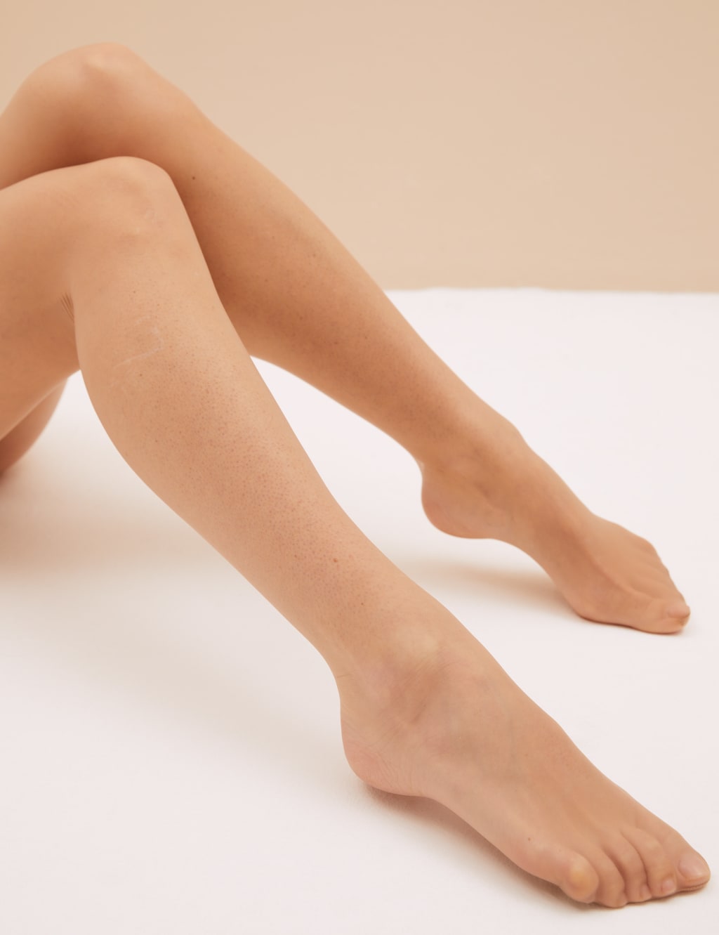 7 Denier Cool Comfort™ Body Shaper Tights image 2