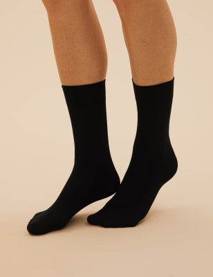 Opaque ankle outlet socks