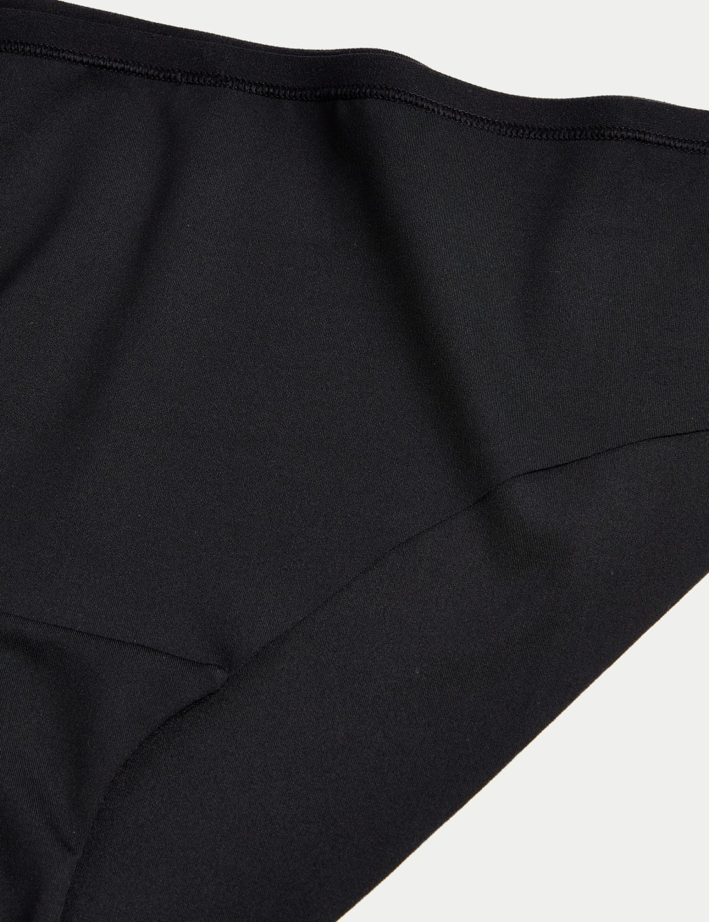 3pk No VPL Flexifit™ Brazilian Knickers image 4