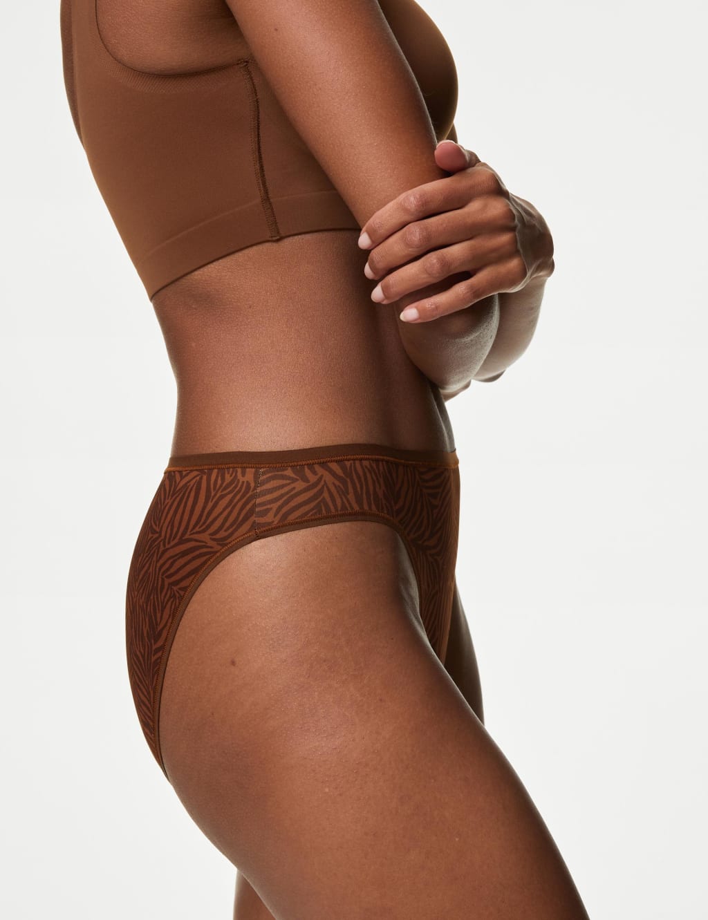 5pk No VPL Microfibre High Leg Knickers image 3