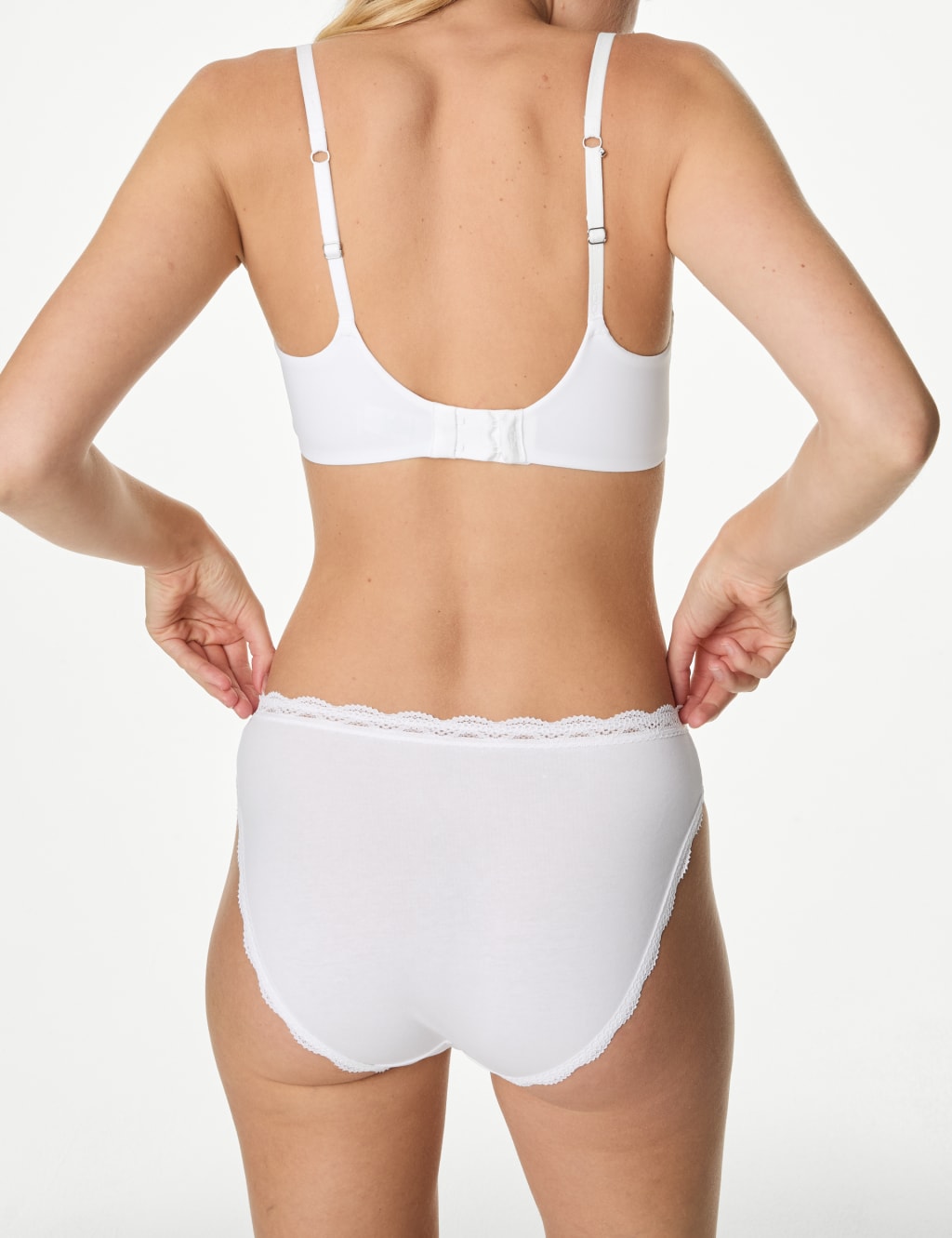 3pk Cotton Rich & Lace High Leg Knickers image 4