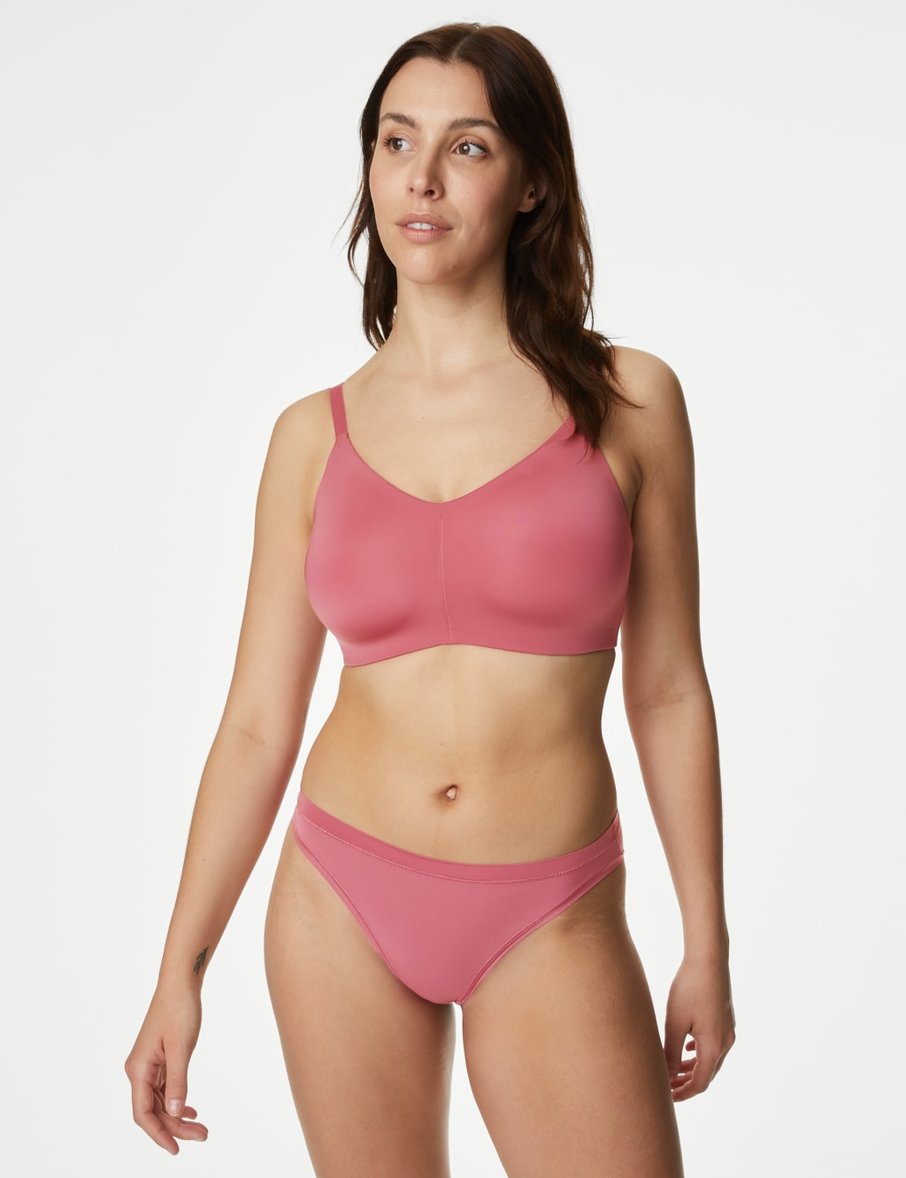 3pk Flexifit™ Modal High Leg Knickers image 2