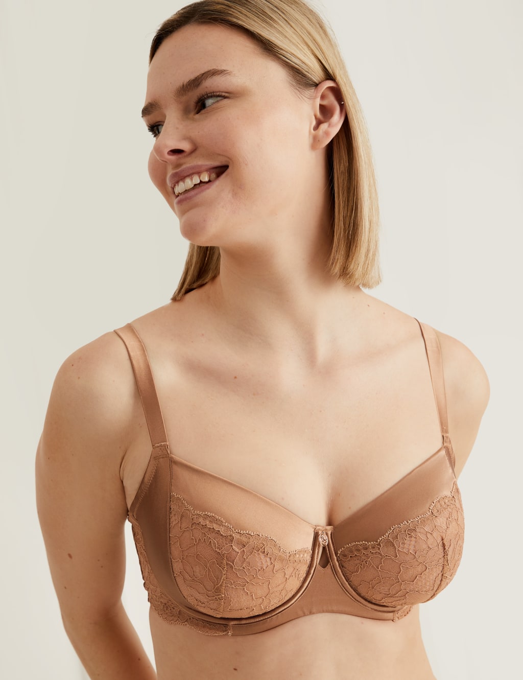 Silk & Lace Wired Balcony Bra F-H image 3
