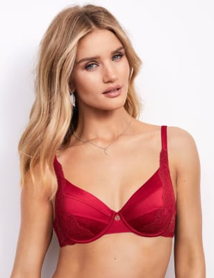 Soutien-gorge en dentelle et soie &agrave; armatures et bonnets embo&icirc;tants