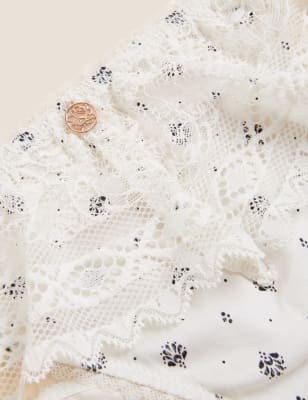 

Womens ROSIE Slip im französischen Stil mit Gardenienmuster - Cream Mix, Cream Mix