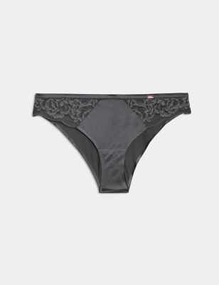 Smoothing Brazilian Knickers