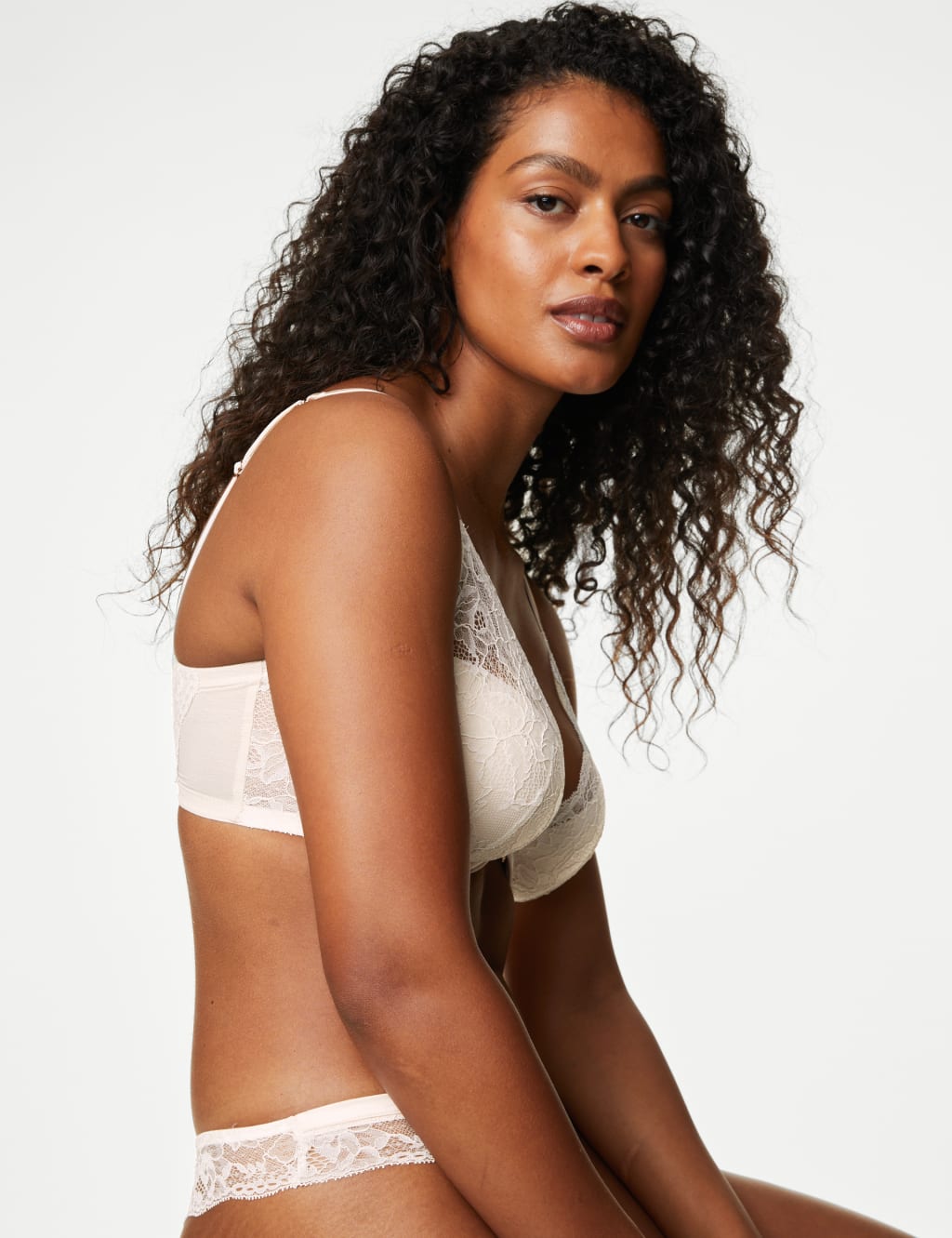 Silk Beau Wired Plunge Bra F-H image 2