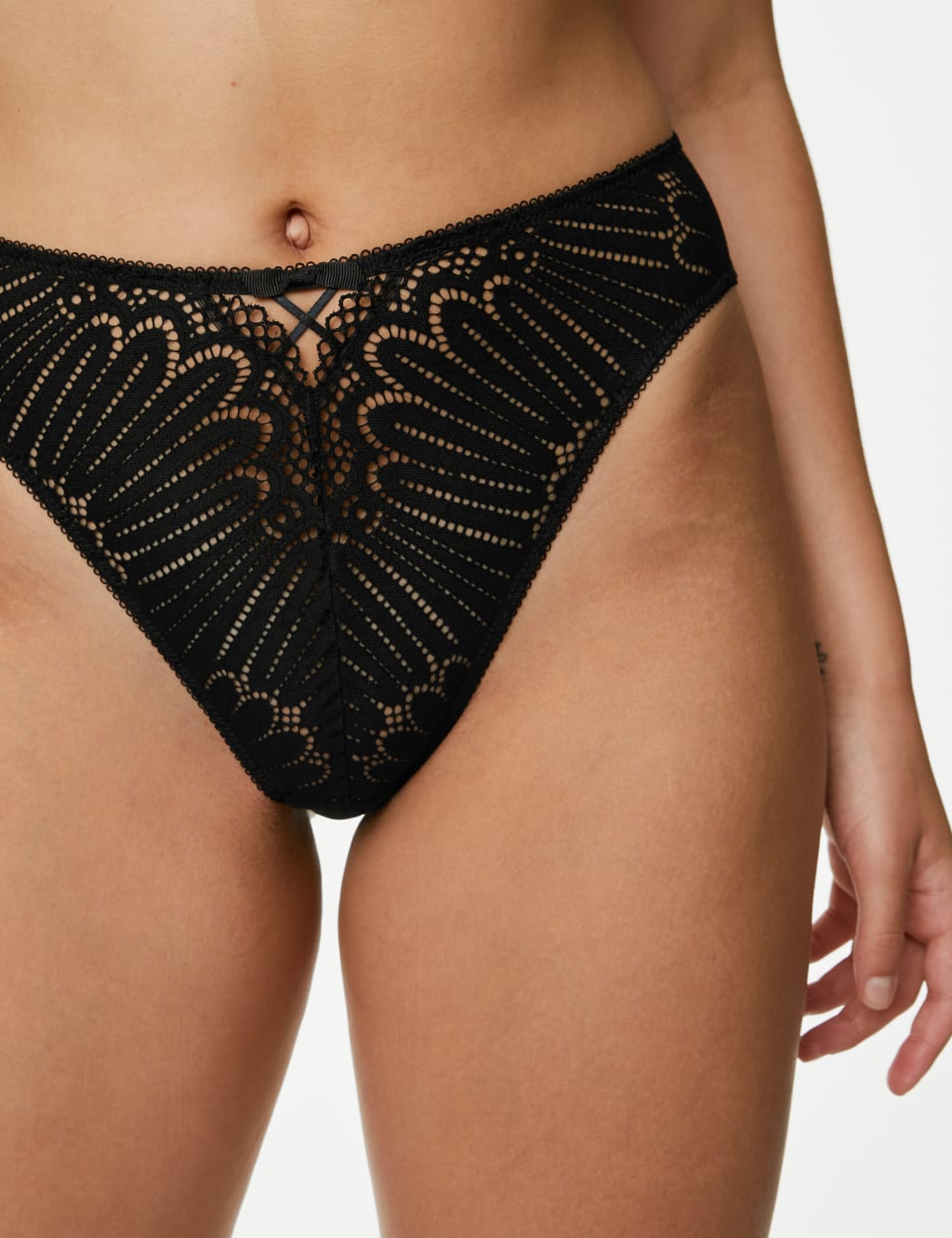 Nova Lace High Waisted High Leg Knickers image 2