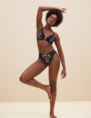 

Womens Boutique Satin-Slip mit hoch ausgeschnittenem Bein und Blumenmuster „Emilia“ - Black Mix, Black Mix