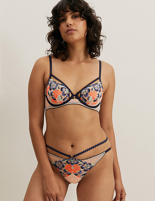 Isabella Embroidered Wired Plunge Bra A-E - FI