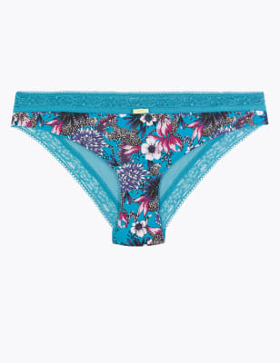 Tanga Meghan, orn&eacute; de dentelle Louisa