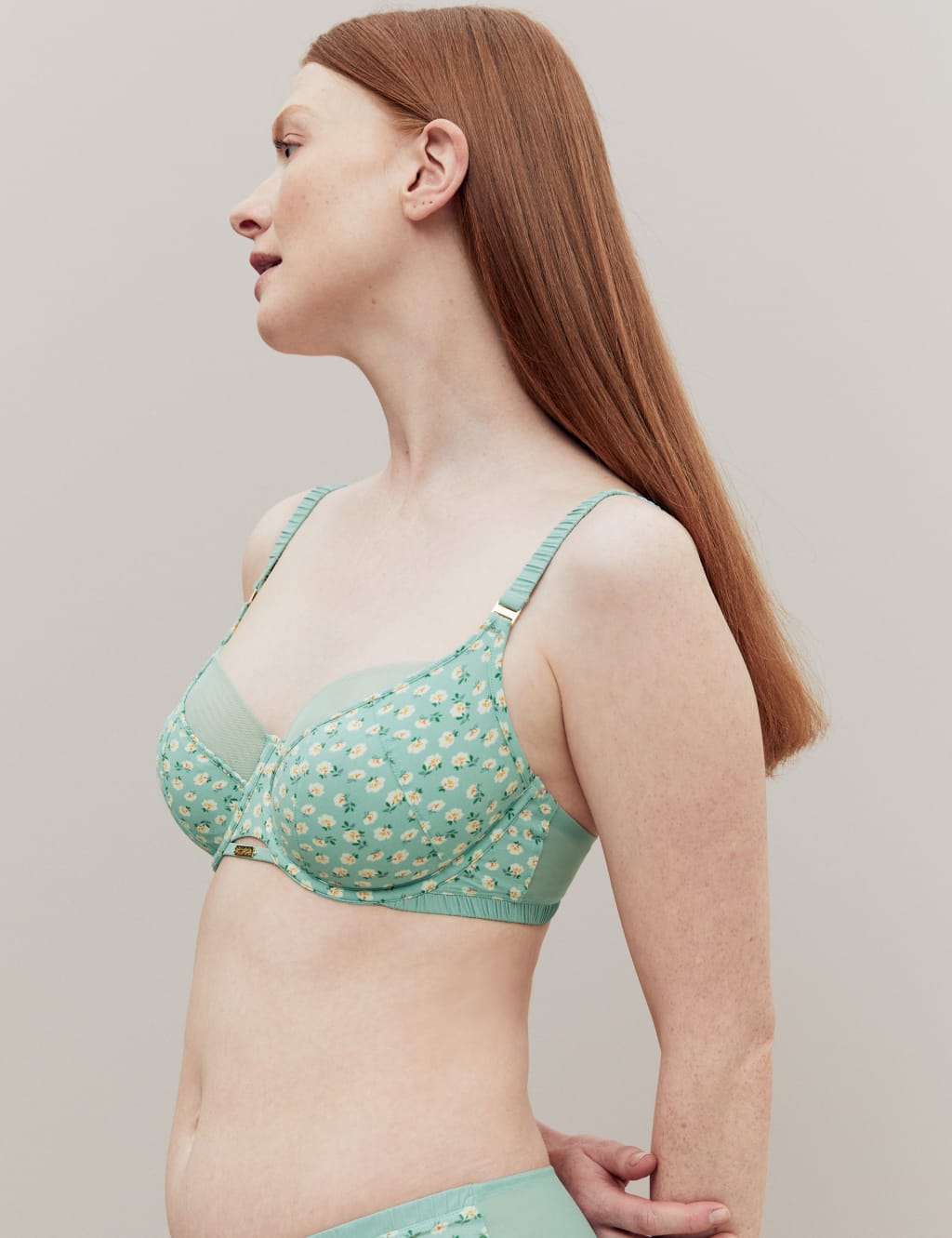 Floral Print Wired Full Cup Bra A-E image 4