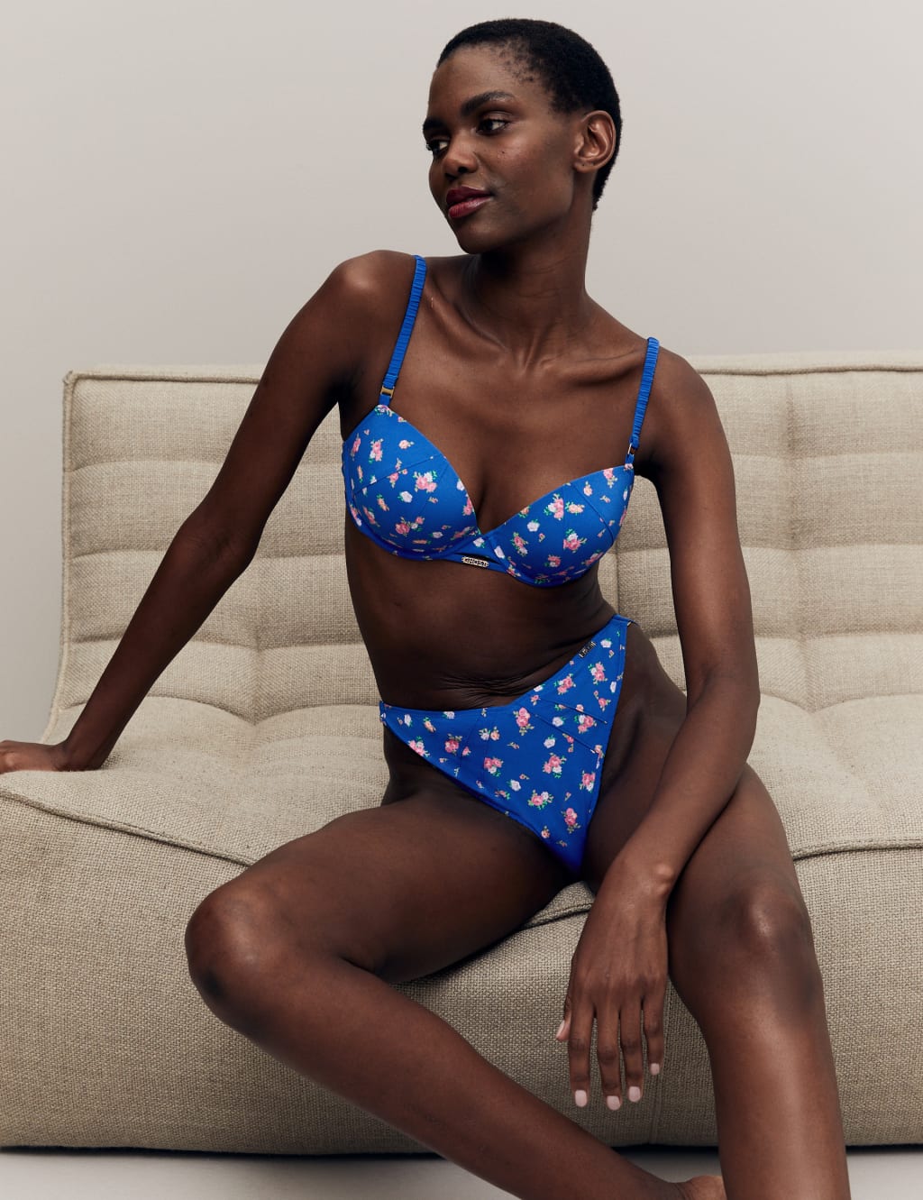 Floral Print Wired Balcony Bra A-E image 4