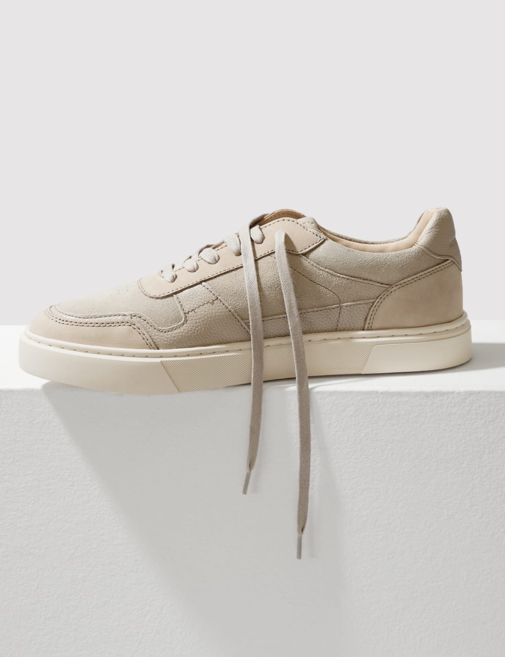 Mens cream shop trainers