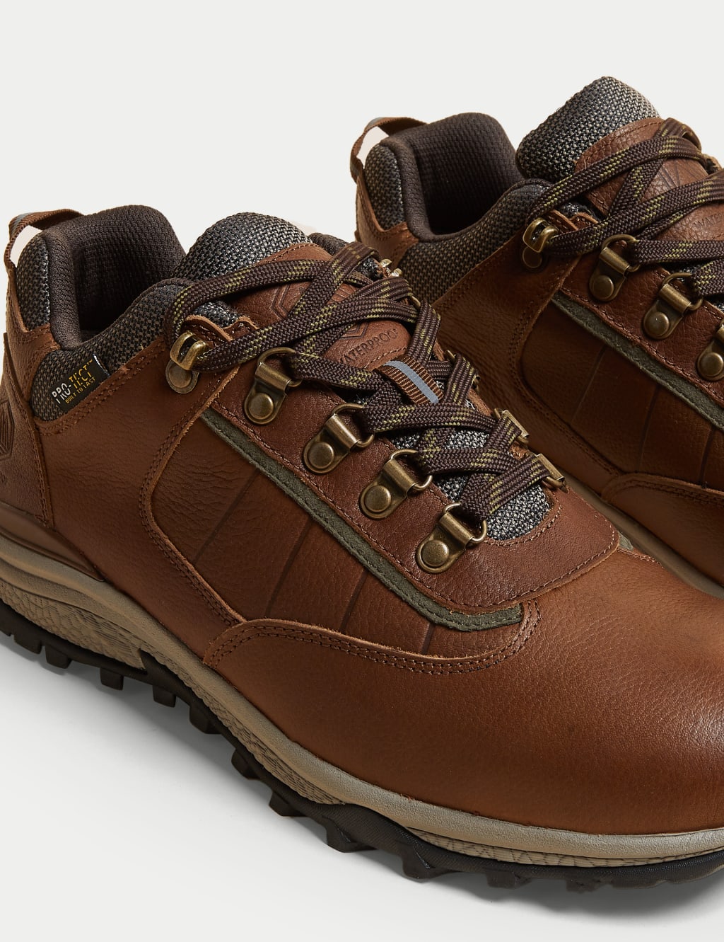 Leather Waterproof Walking Shoes image 3