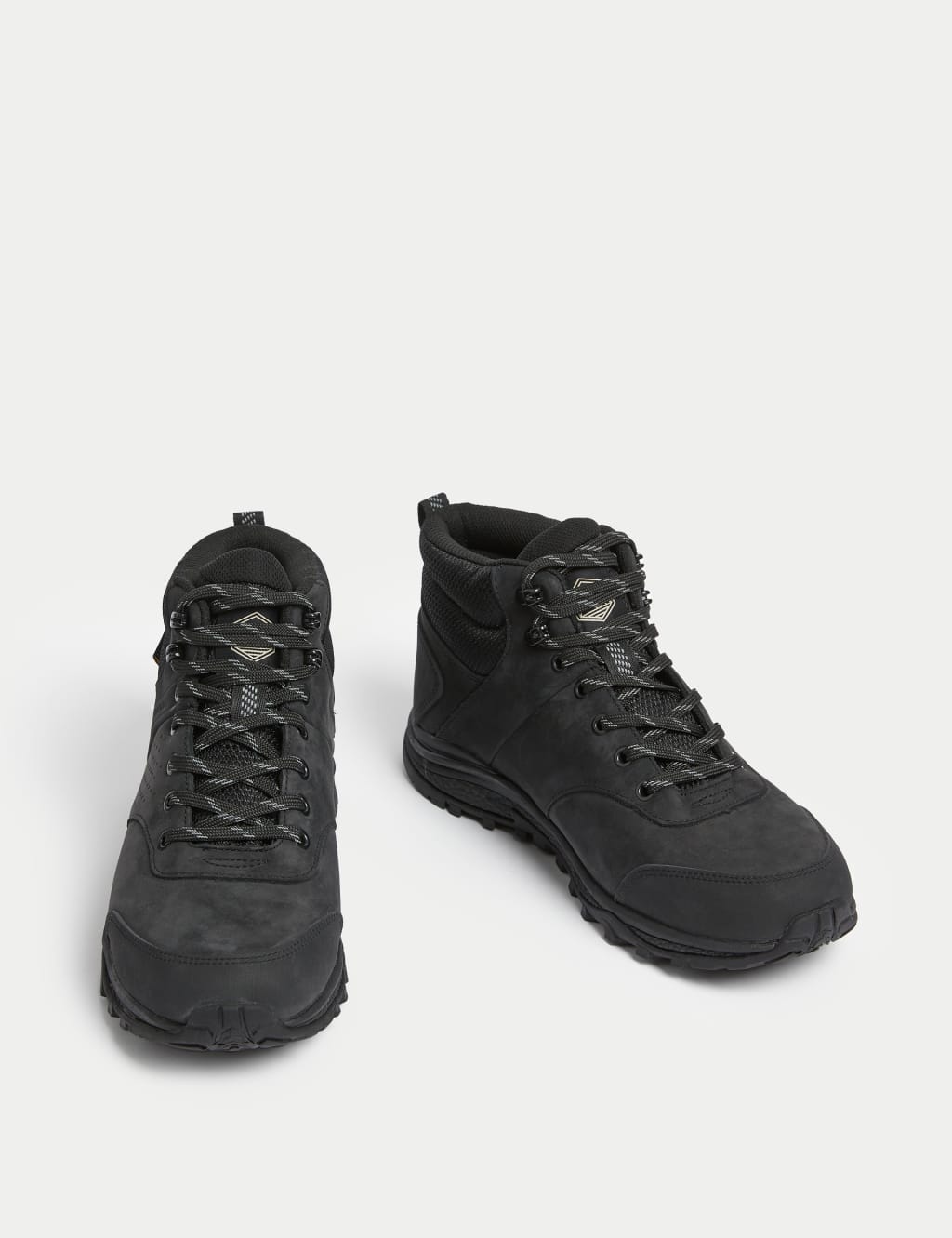 mens black walking boots uk