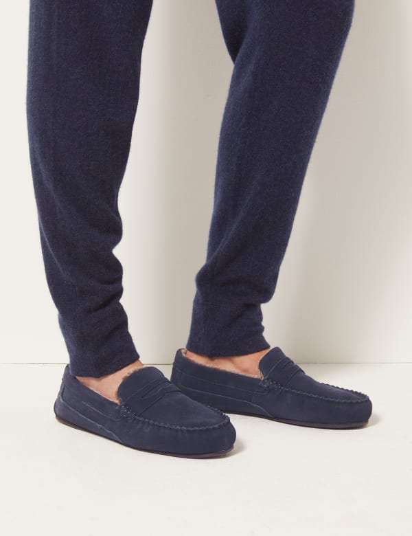 Big & Tall Suede Slippers with Freshfeet™