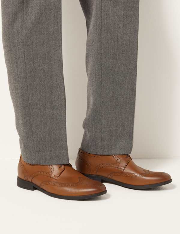 Leather Brogues with Airflex™