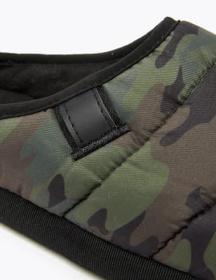 North face best sale camouflage slippers