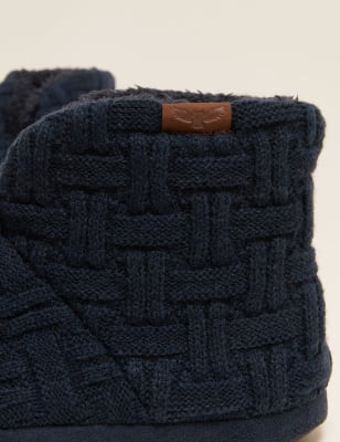 Cable knit best sale slipper boots