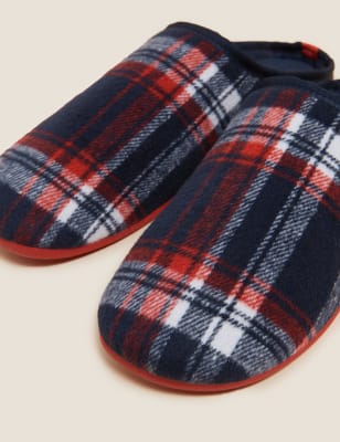 M&s best sale tartan slippers