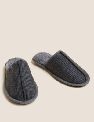 Men grey online slippers