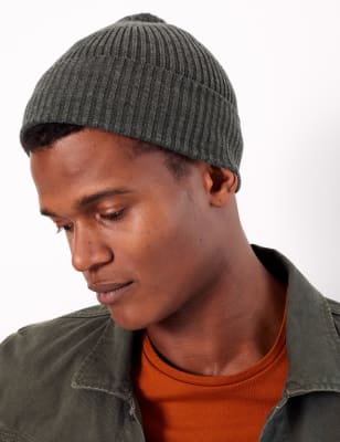 Bonnet beanie &agrave; motif c&ocirc;tel&eacute;