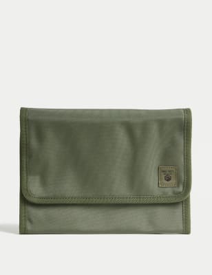 

Mens M&S Collection Recycled Polyester Pro-Tect™ Washbag - Khaki, Khaki