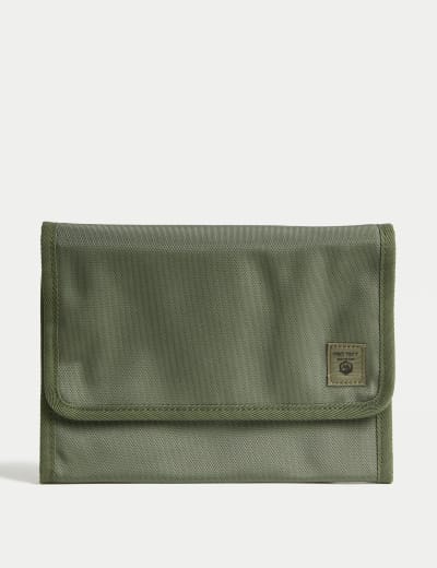 Recycled Polyester Pro-Tect™ Washbag