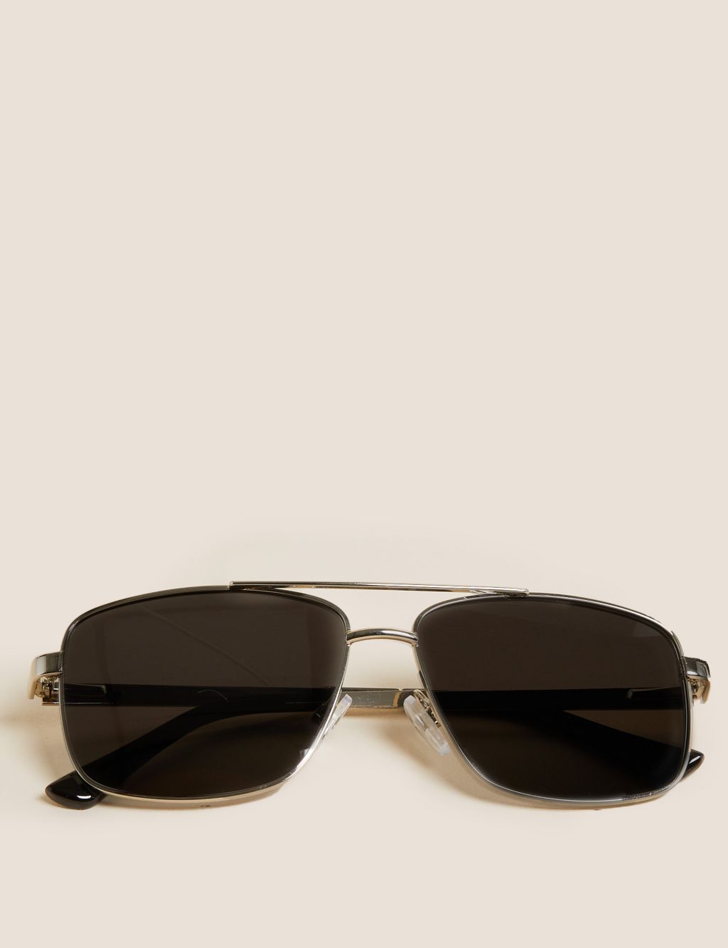 Navigator Polarised Sunglasses image 3