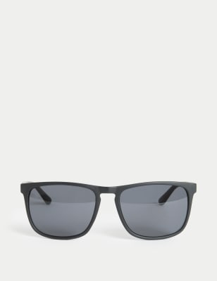 D store shaped sunglasses