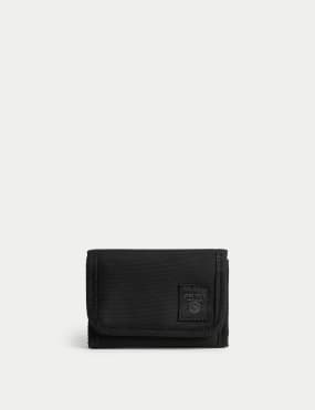 Mens Wallets Leather Wallets Travel Pouches M S IE