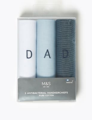 pack of handkerchiefs