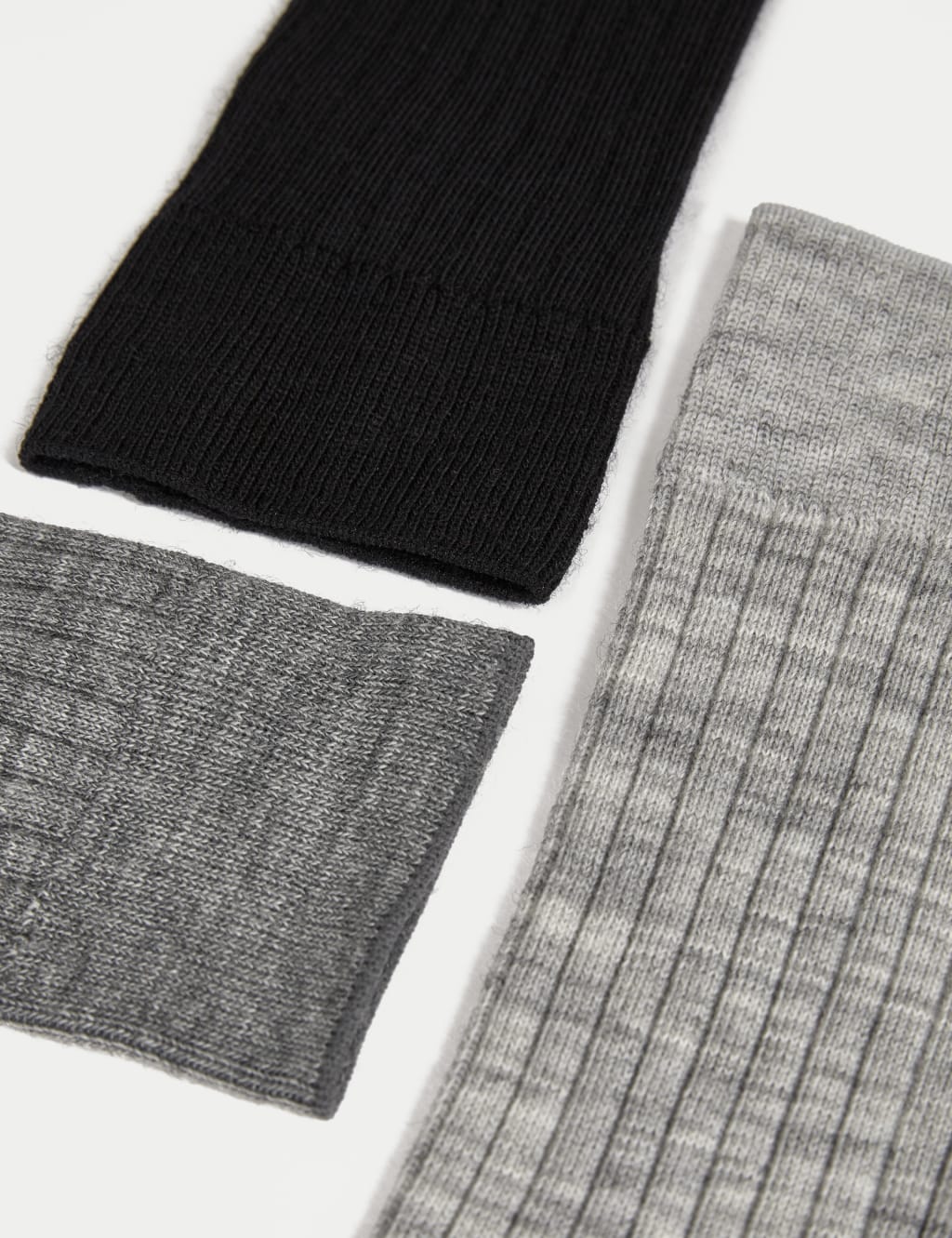 3pk Lambswool Smart Socks image 2