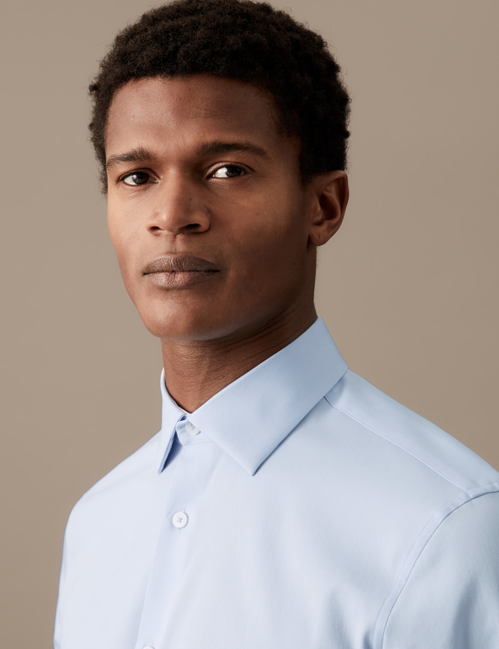 Slim Fit Easy Iron Cotton Rich Shirt image 4
