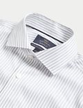 Normal geschnittenes, bügelleichtes Hemd aus edler Baumwolle mit Streifenmuster