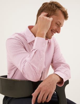 

Mens M&S Collection Auf Figur geschnittenes Baumwollhemd mit Stretchanteil und Karomuster - Wine Mix, Wine Mix