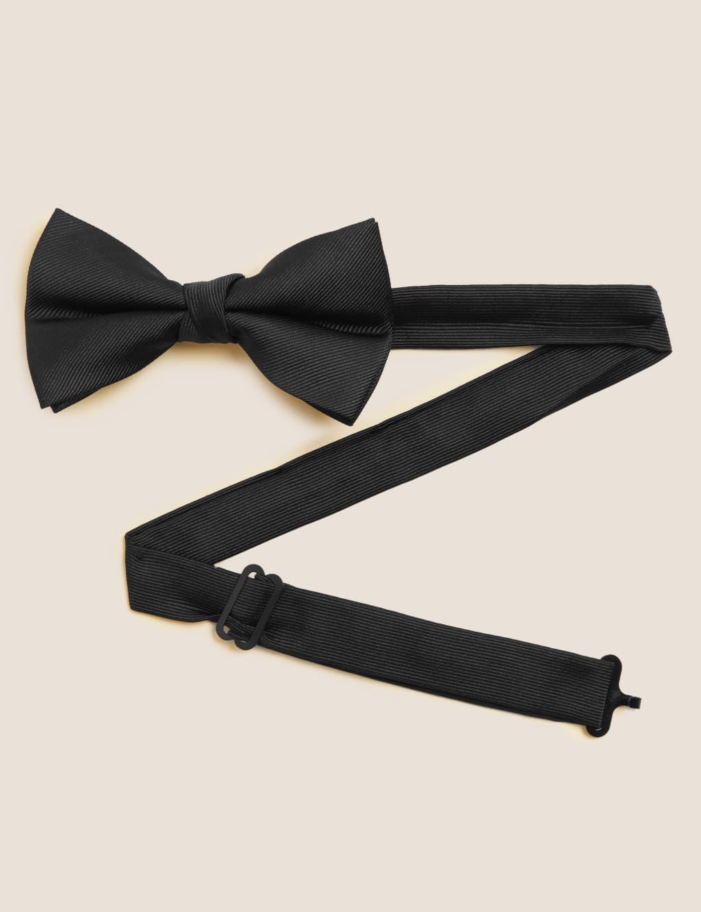 Tailored Fit Dinner Shirt with Bow Tie image 6