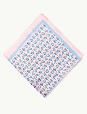 Carr&eacute; de poche en soie de qualit&eacute; sup&eacute;rieure &agrave; motif flamant rose