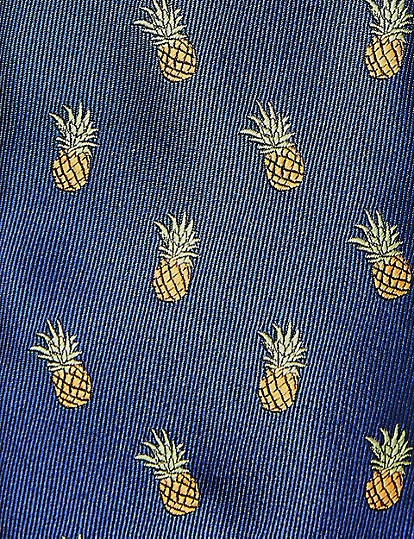 Pineapple Tie
