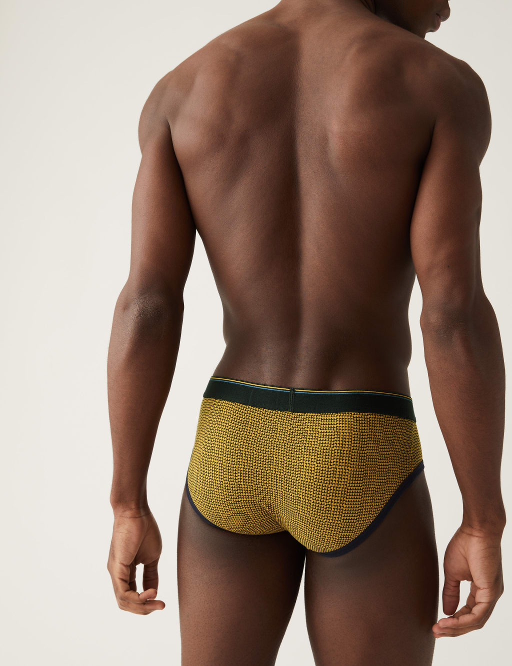 5pk Cotton Rich Cool & Fresh™ Briefs image 2