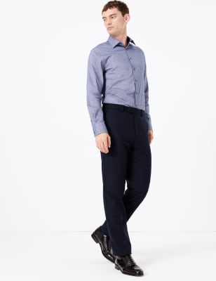 Pantalon coupe slim, fabriqu&eacute; en tissu italien
