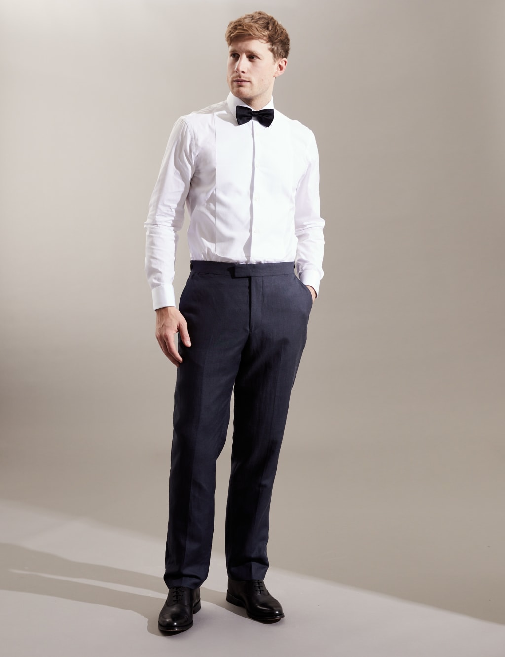Tailored Fit Italian Silk And Linen Trousers image 3