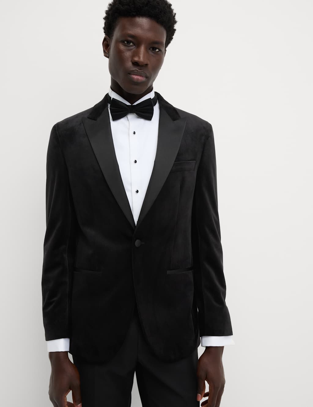 Slim Fit Velvet Tuxedo Jacket