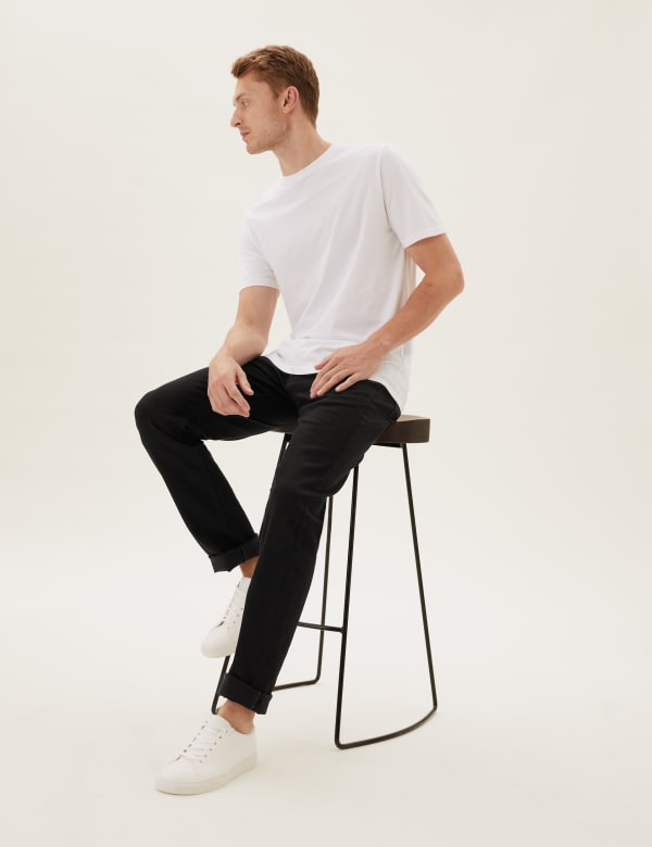 Tapered Fit Stretch Jeans