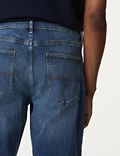 Strečové džíny volného střihu