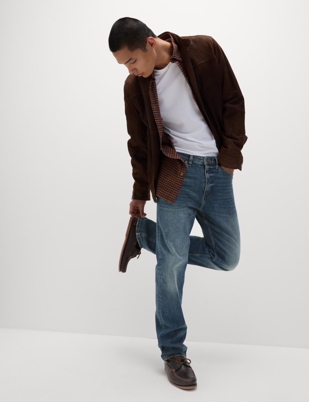 Straight Fit Vintage Wash Stretch Jeans image 5