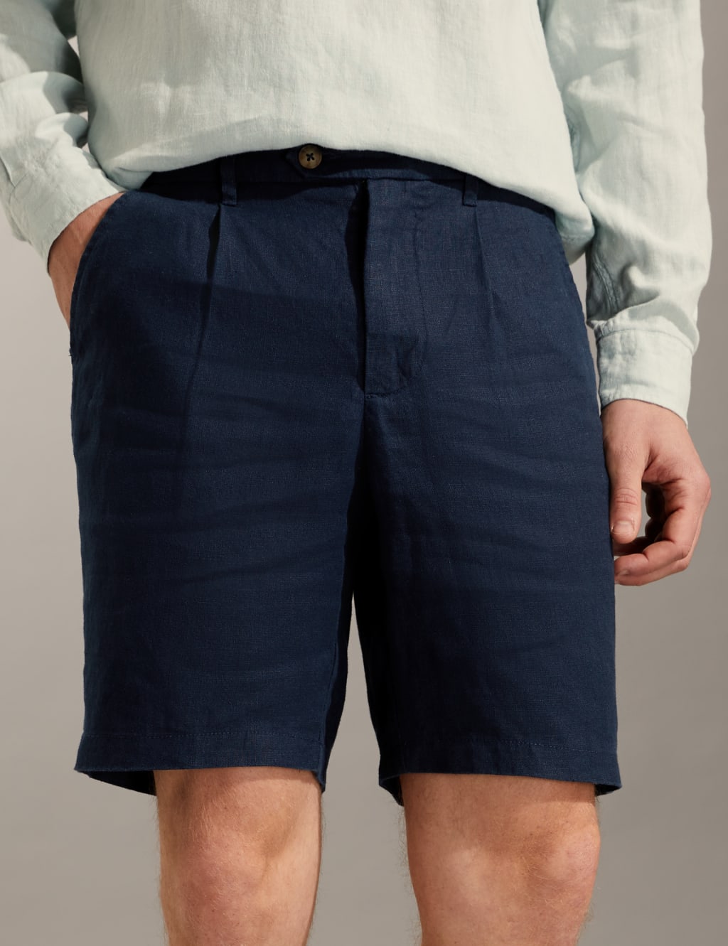 Pure Linen Single Pleat Chino Shorts image 4